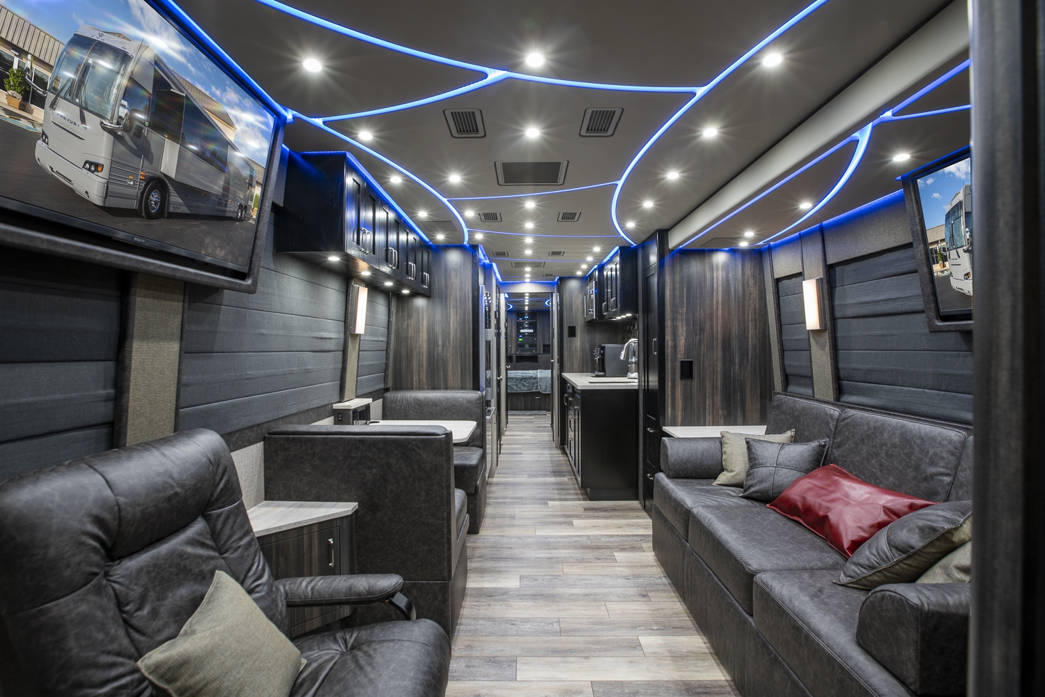 our coaches | all access coach leasing | gallatin, tn